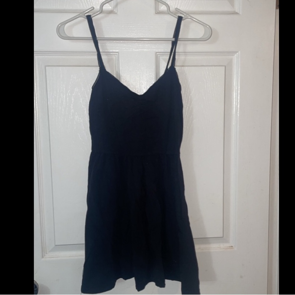 Black Sleeveless Dress